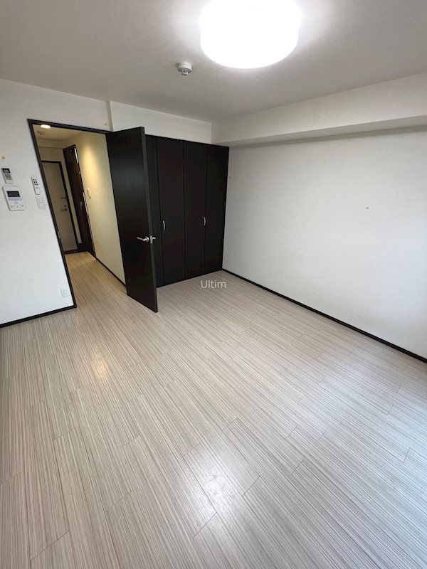 V-style西院 ベッドルーム