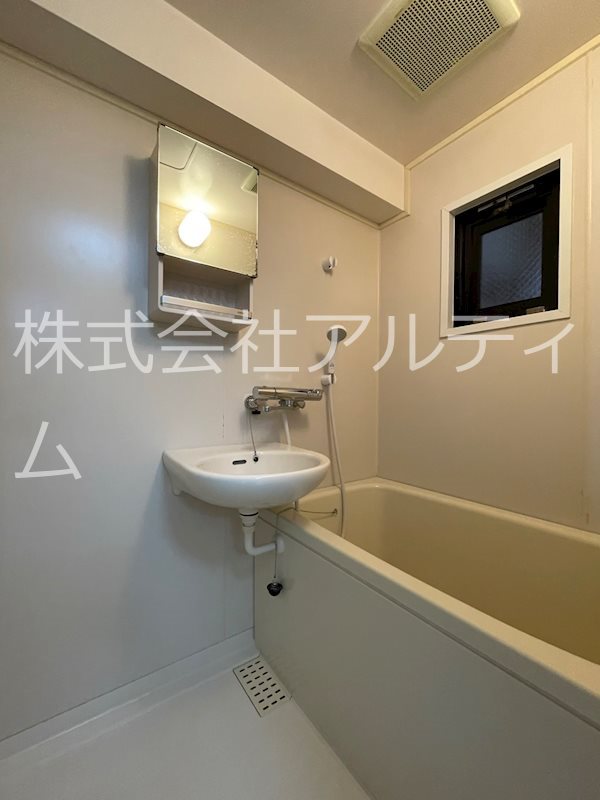 イヌイビル 風呂画像
