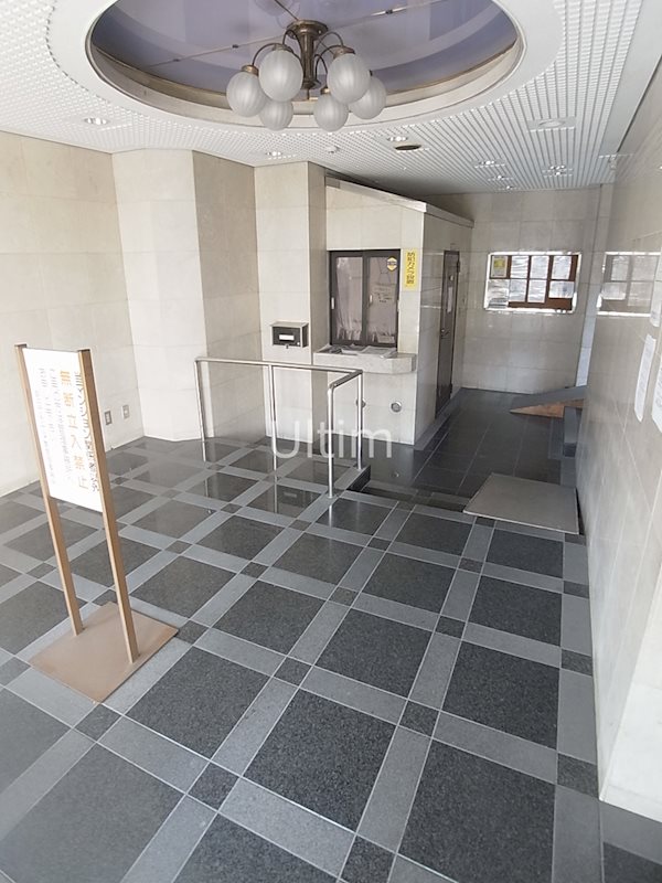 朝日プラザ深草 ロビー