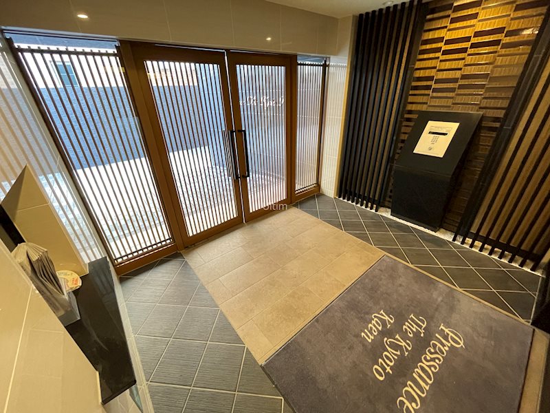 プレサンスTHE KYOTO 華苑 エントランス