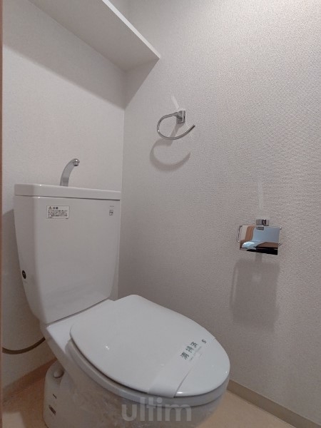 プレサンス京都四条烏丸クロス トイレ