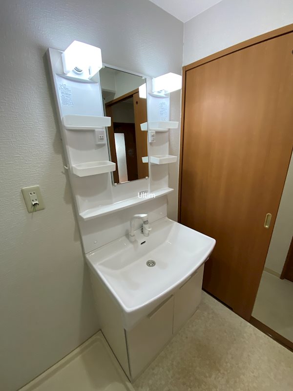 パストラーレ城南 洗面所