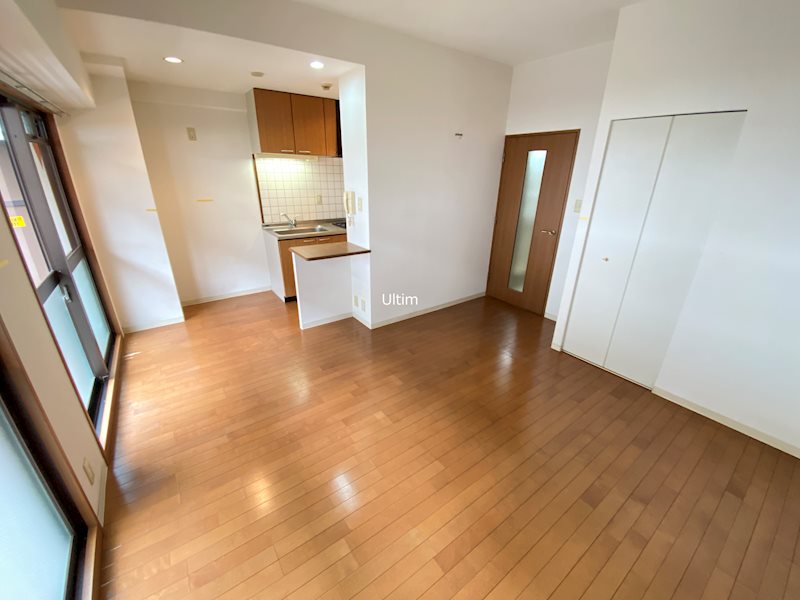 パストラーレ城南 リビング