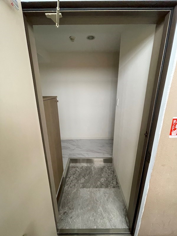 casa verde高辻 玄関