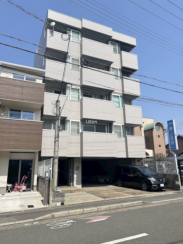 ヴィラサンシルク西大路 外観
