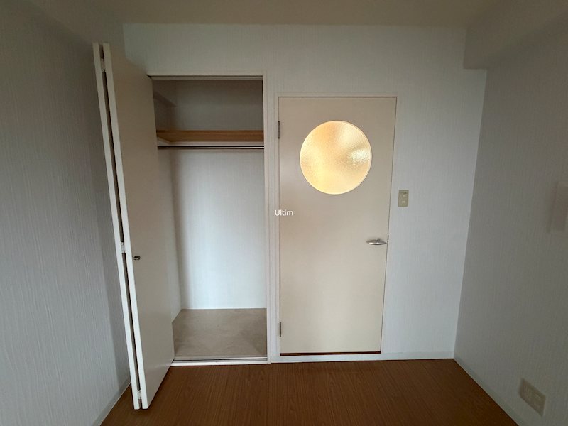ロイヤルシティ西大路 収納