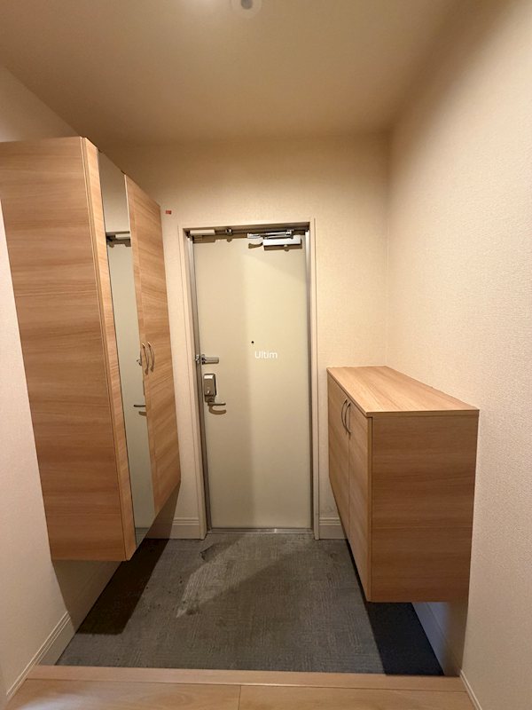 セジュール西大路三条 玄関
