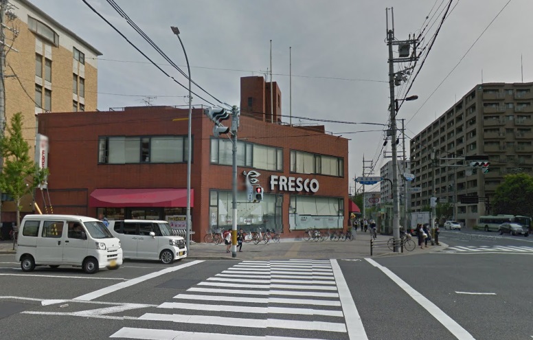 セジュール西大路三条 スーパー