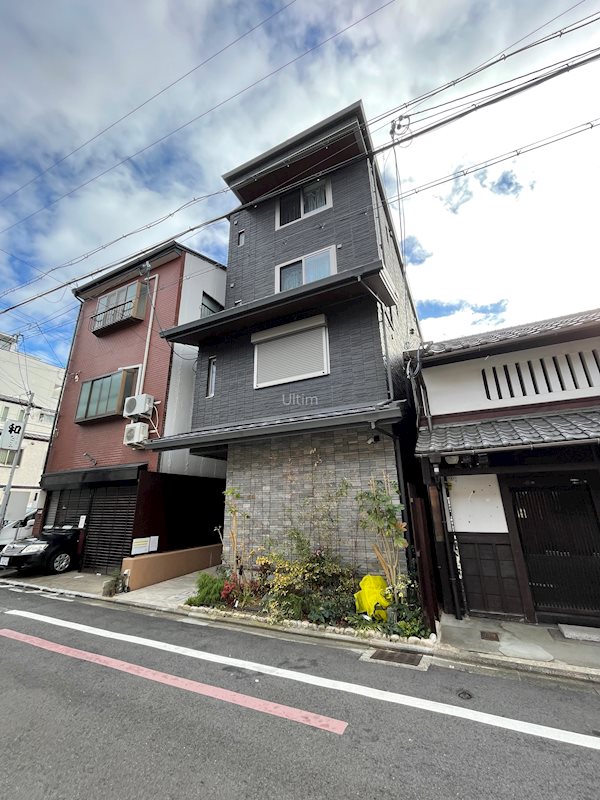 Ｃｏｍｆｏｒｚａ有隣 外観