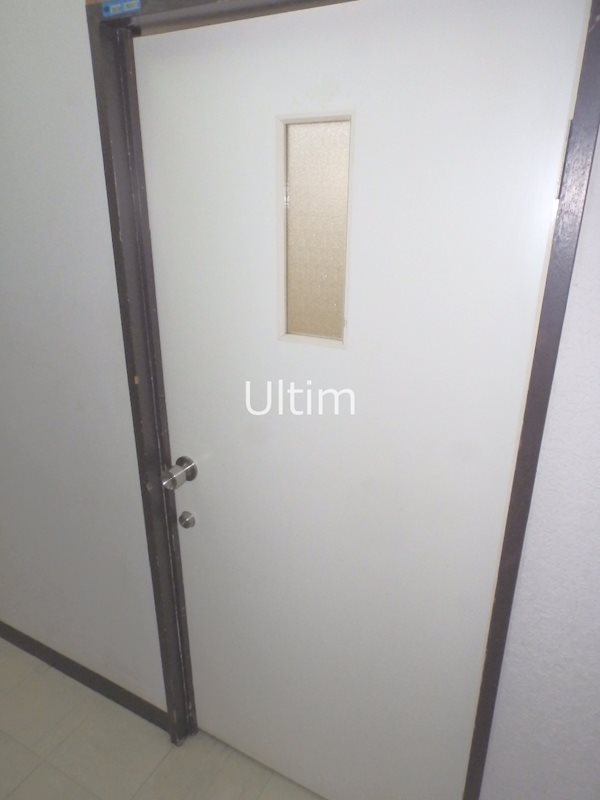 音羽屋ビル 玄関