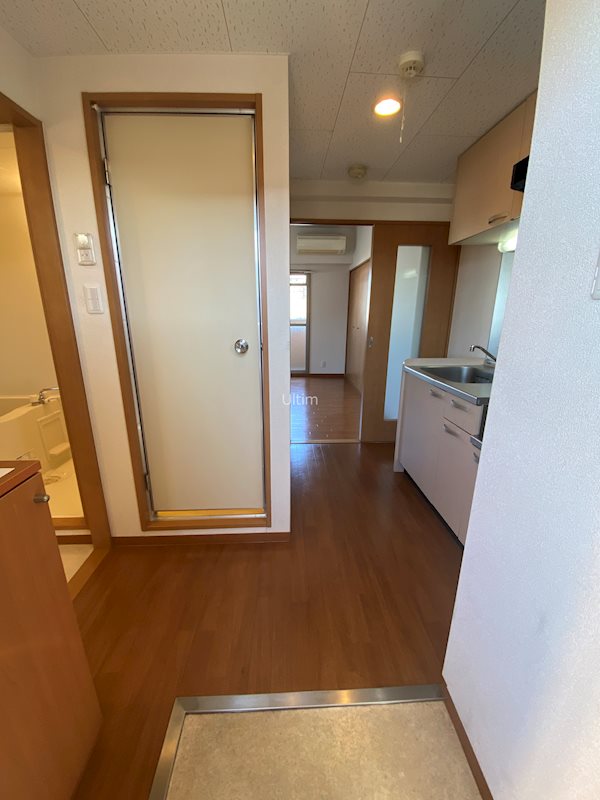 Villa榎 玄関