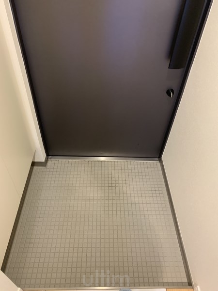 アーバンフラッツ四条西洞院 玄関