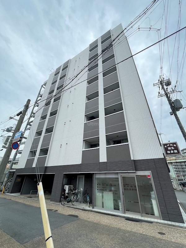 メディナ西大路２ 外観