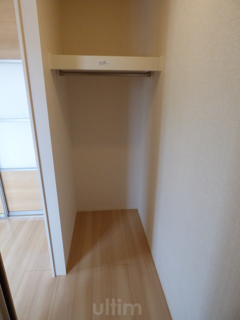 セジュール石田森南 収納