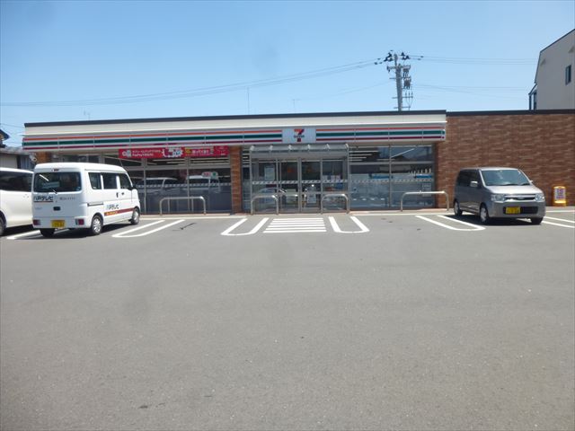 富士見荘Ⅱ コンビニ