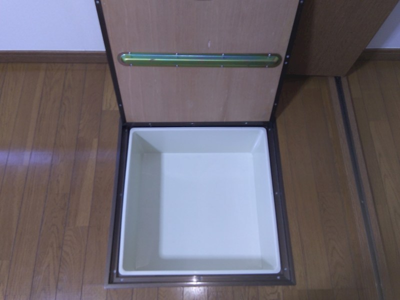 トラスティ落合 収納