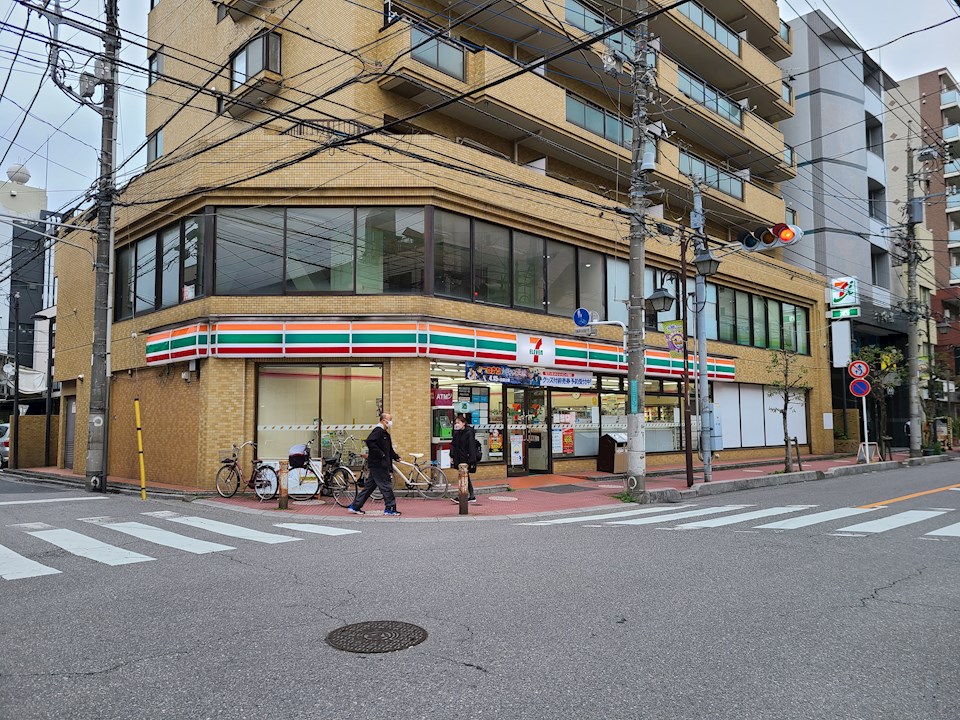 アイクル西川口 コンビニ