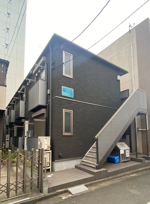 Reel.74 外観