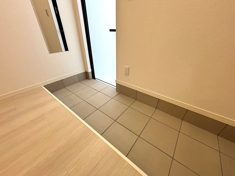 MOK-TERRACE NERIMA Villa 玄関