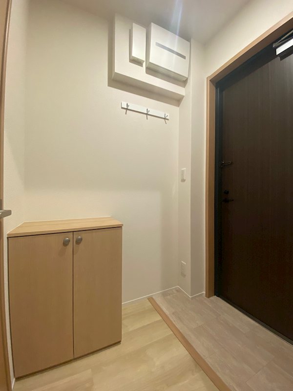 MAISON FUTABA 玄関