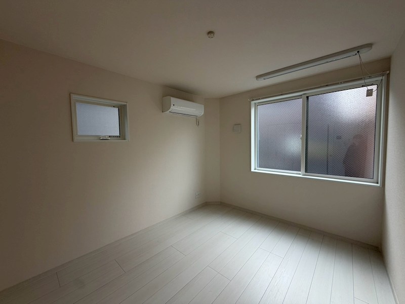 グランシャレー千住旭町 リビング