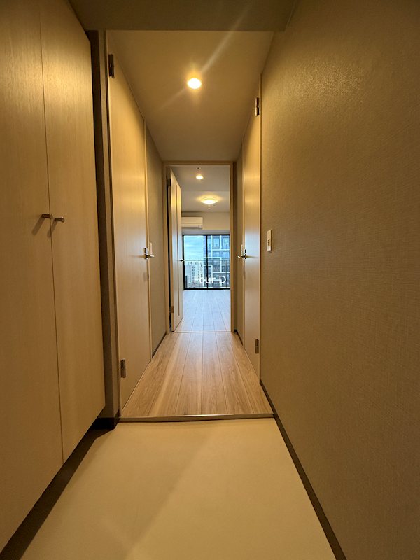 ストーリア名古屋城西 玄関