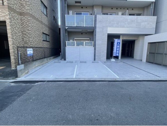 ル・シエル葵 駐車場