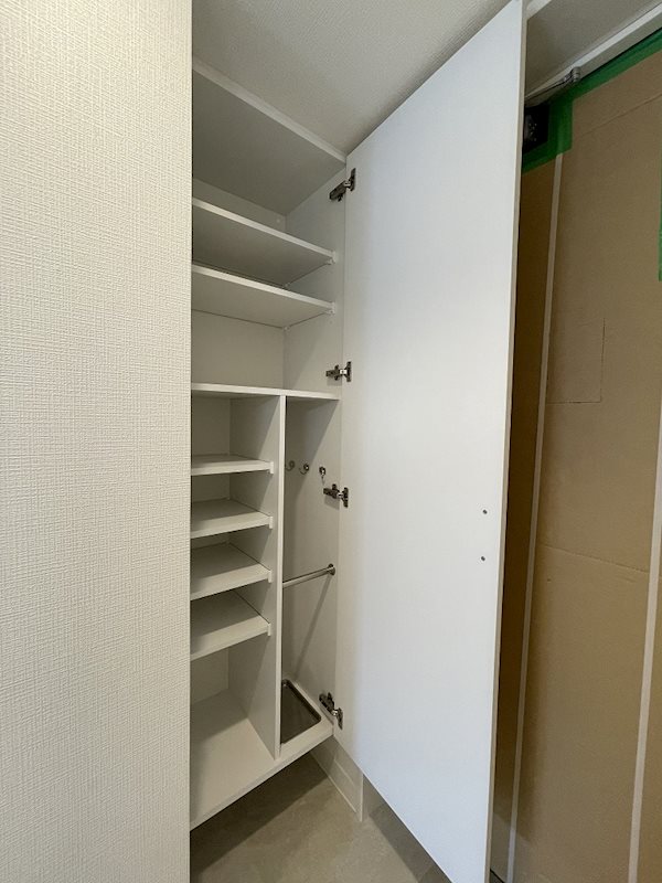 エスリード新栄マルス 収納