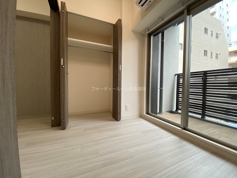 プレサンス広小路通今池 収納