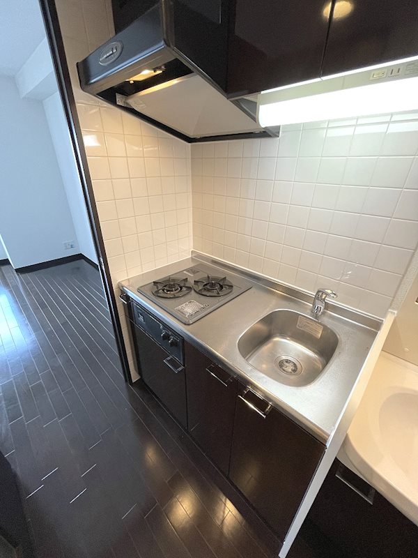 プレミアムコート名古屋金山インテルノ キッチン