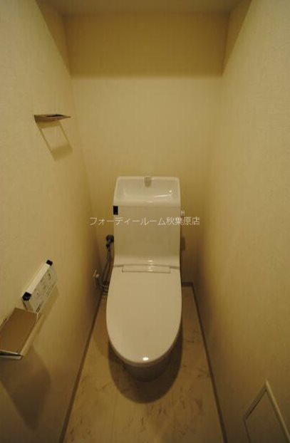 新神保町ビル トイレ