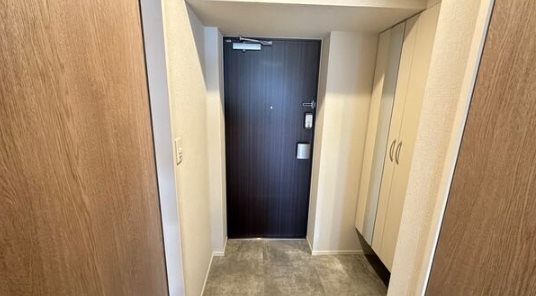 ウインナーワルツ名駅 玄関