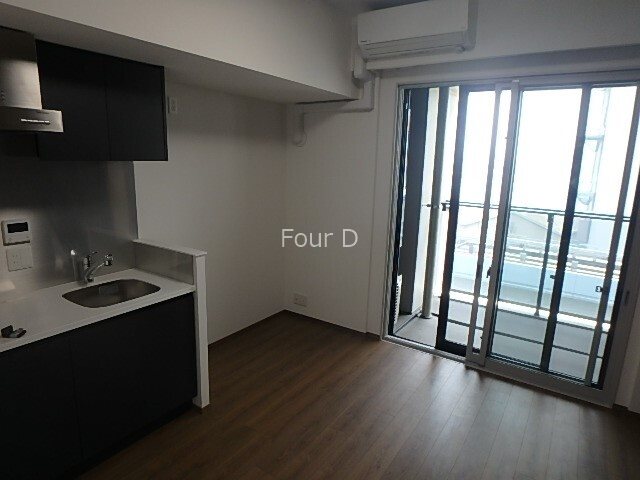 ローレルタワールネ浜松町 ベランダ