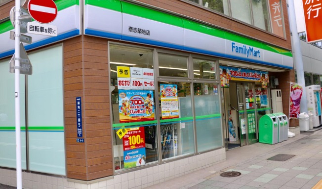ファミール東銀座グランスイートタワー コンビニ