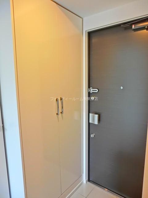 パークアクシス上野  玄関