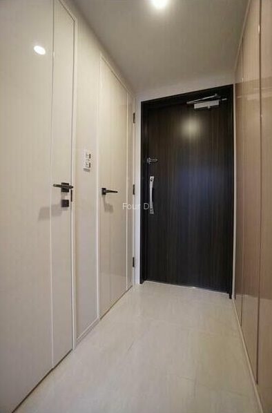 パークリュクス虎ノ門 玄関