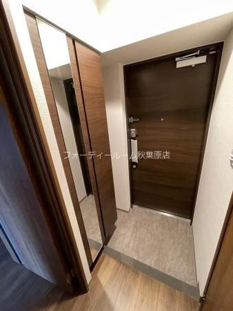 アビタシオン創 玄関