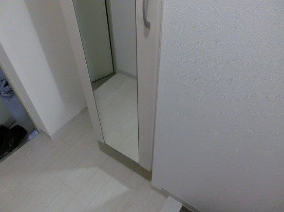 グランパークタワー 玄関