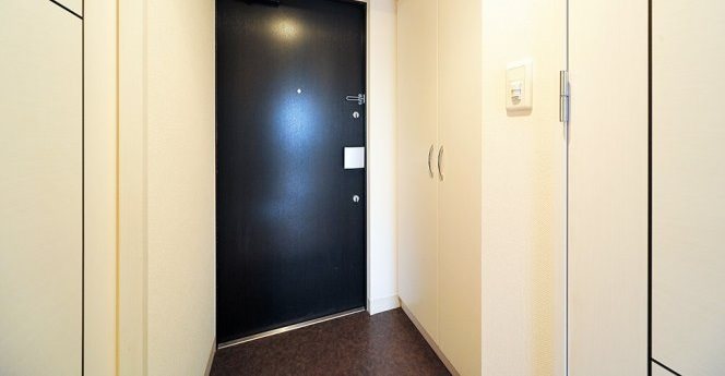 プレサンス金山グリーンパークス 玄関