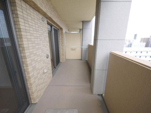 プレサンス泉シティアーク ベランダ