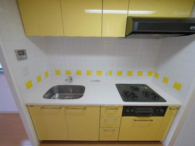 プレサンス泉シティアーク キッチン
