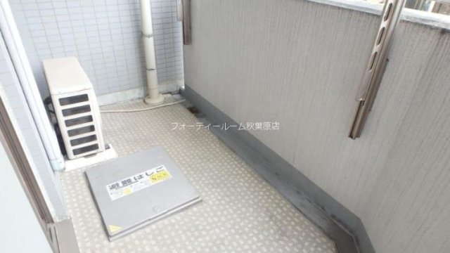 ＬＡ．スイート上野  ベランダ