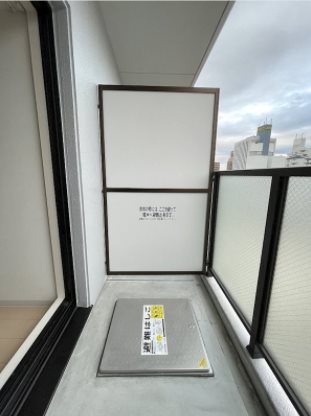 VERITAS　IZUMI ベランダ