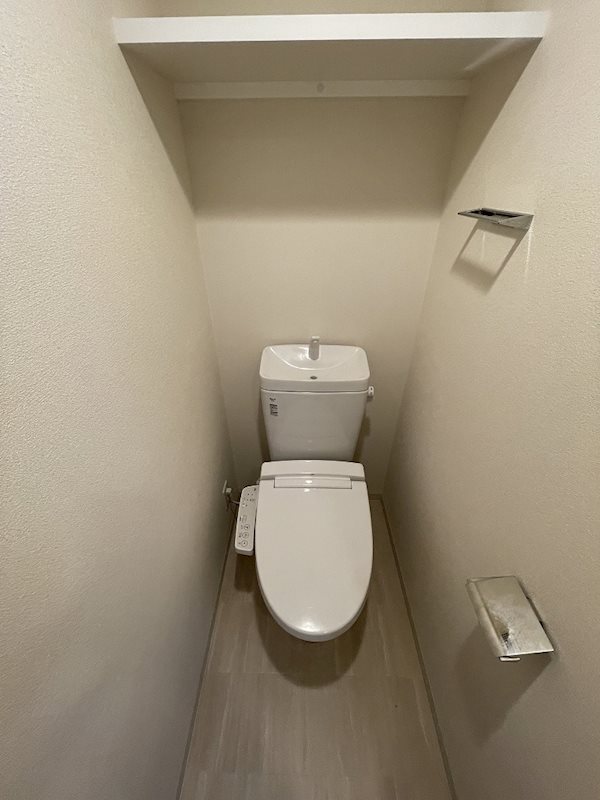 プレサンス上前津プレス トイレ