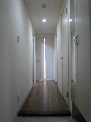 ツインアウルズ 玄関