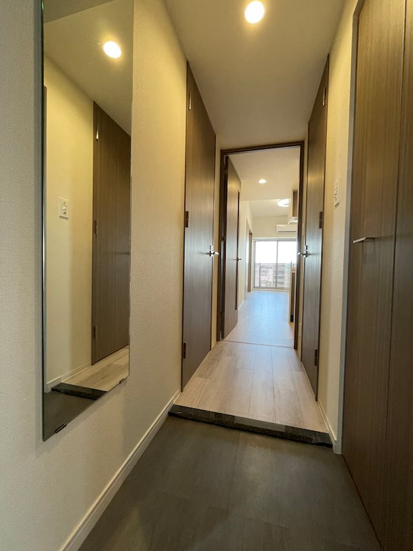 プレサンス広小路通今池 玄関