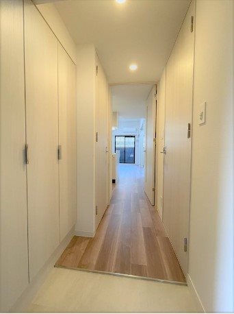 メイクスデザイン名駅南 玄関