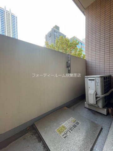 スカイコート秋葉原 ベランダ