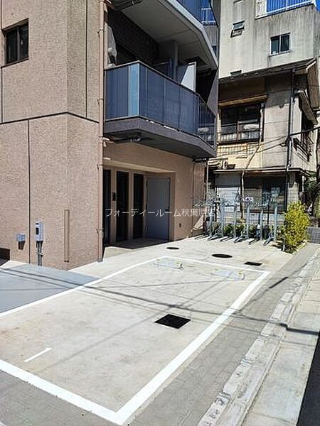 クレイシアIDZ上野 駐車場