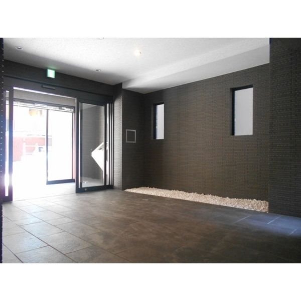 Residence Nagoya エントランス